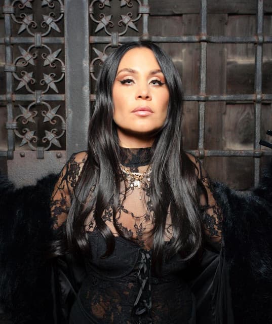 Photo de Anna Abreu - Artiste dance-pop, electropop