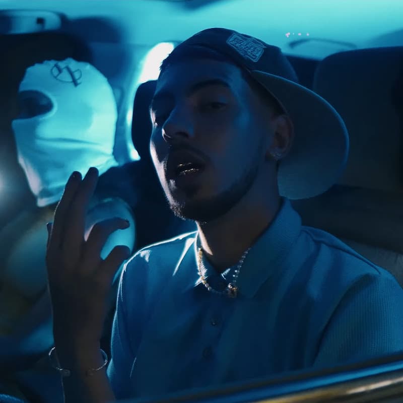 BLUE B