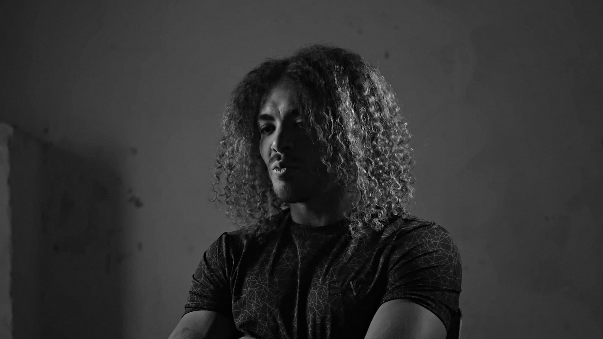 Été solitaire (SABR) par Zamdane - Clip rap et hip-hop