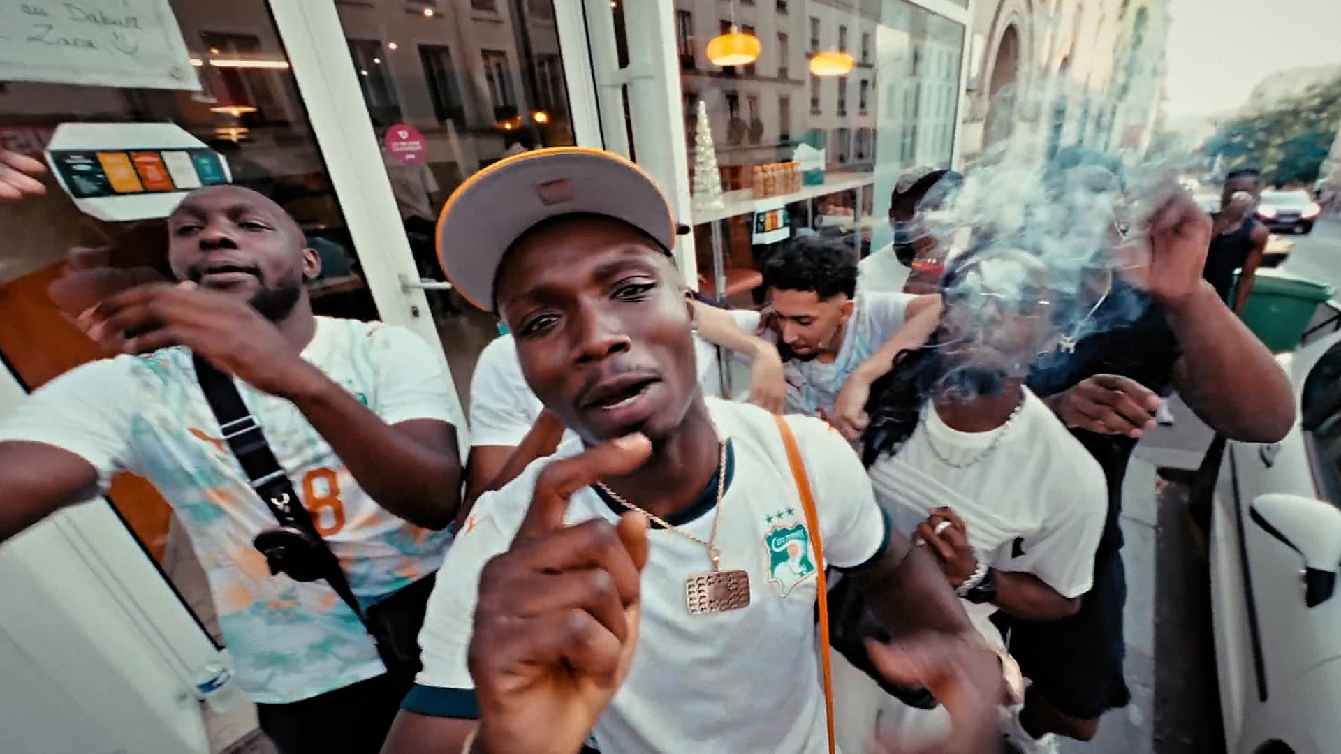 JET SET par La Mano 1.9 - Clip rap et hip-hop
