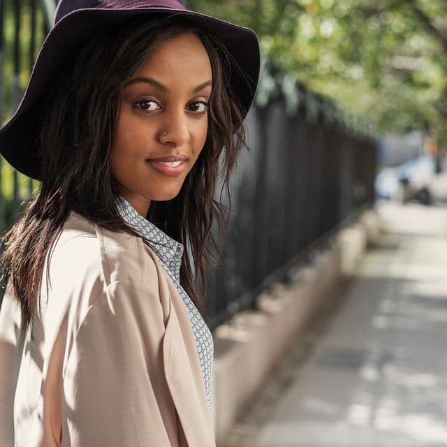 Photo de Ruth B. - Artiste