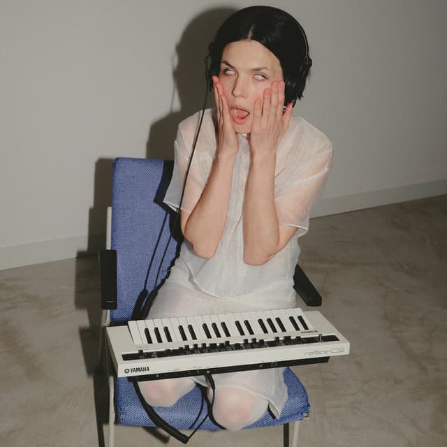 Photo de Olivia Merilahti - Artiste