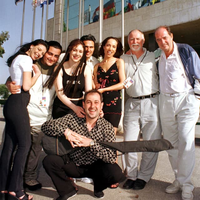 Photo de Sürpriz - Artiste