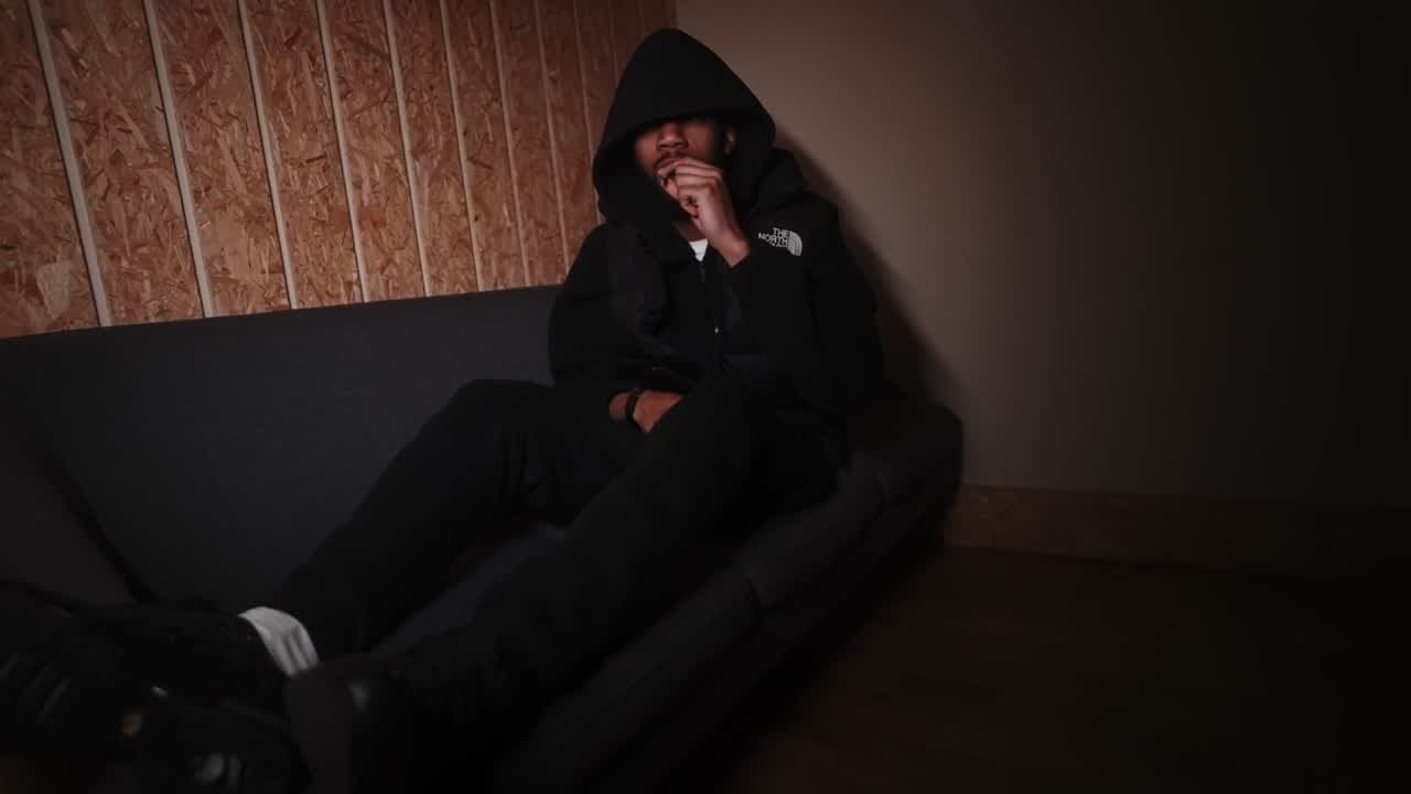 Reste en vie Wsh par R100R - Clip rap et hip-hop