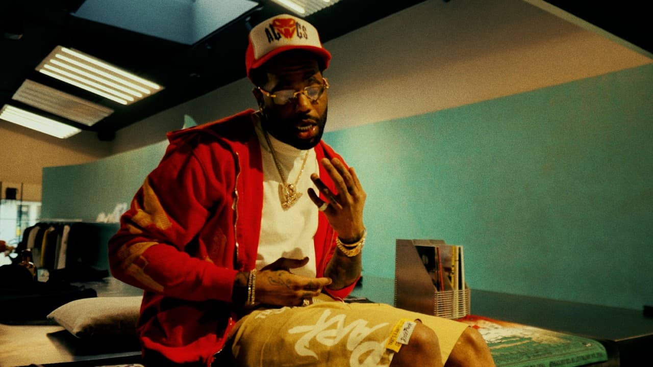 Maybach Bed par Hoodrich Pablo Juan - Clip rap et hip-hop