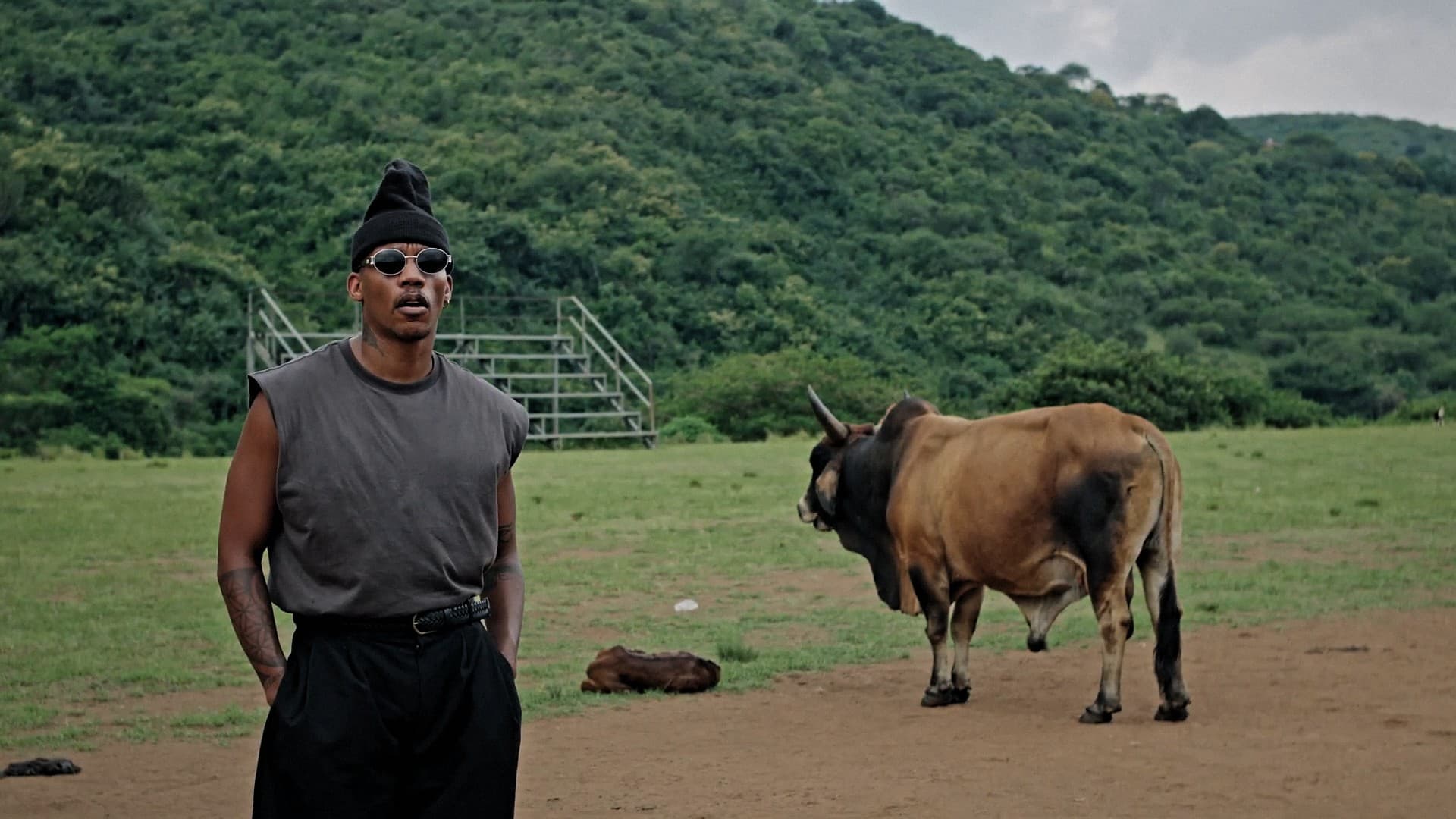 HANGOUT par Muzi - Clip rap et hip-hop