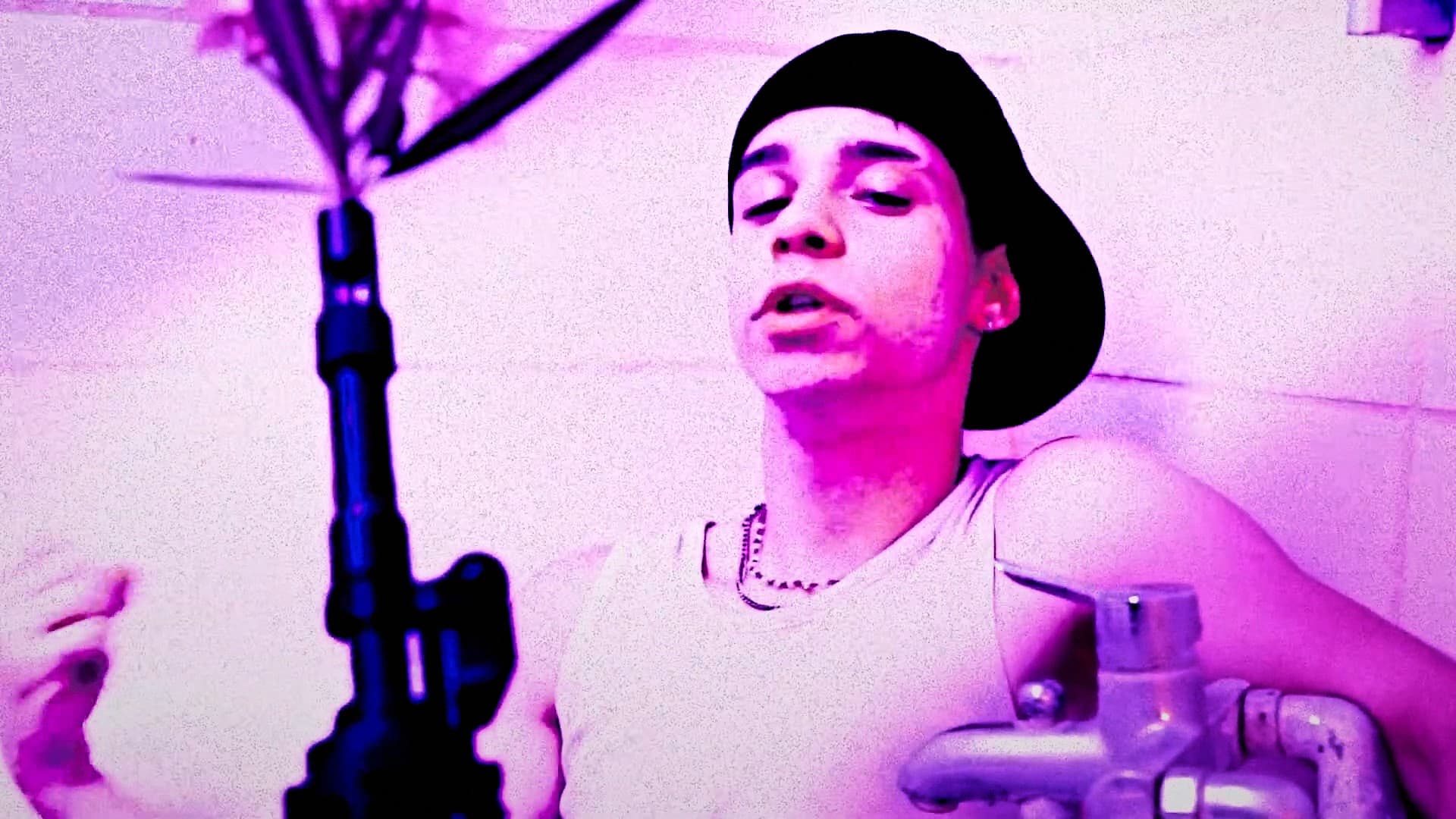 CLEAN GIRL par Loptik - Clip rap et hip-hop